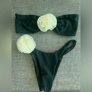 SAME black bikini size large top and small bottoms